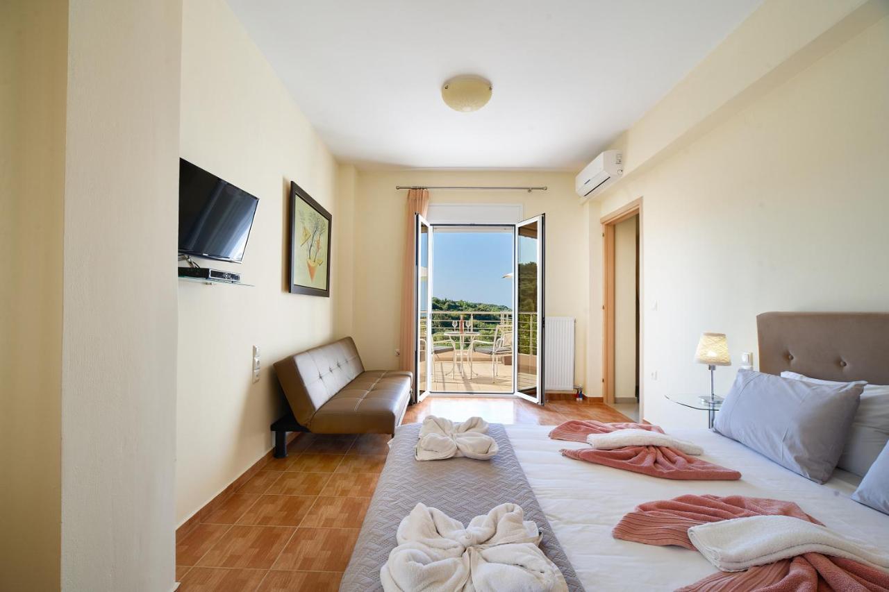 Villa Moma Palio Gerani Exteriör bild
