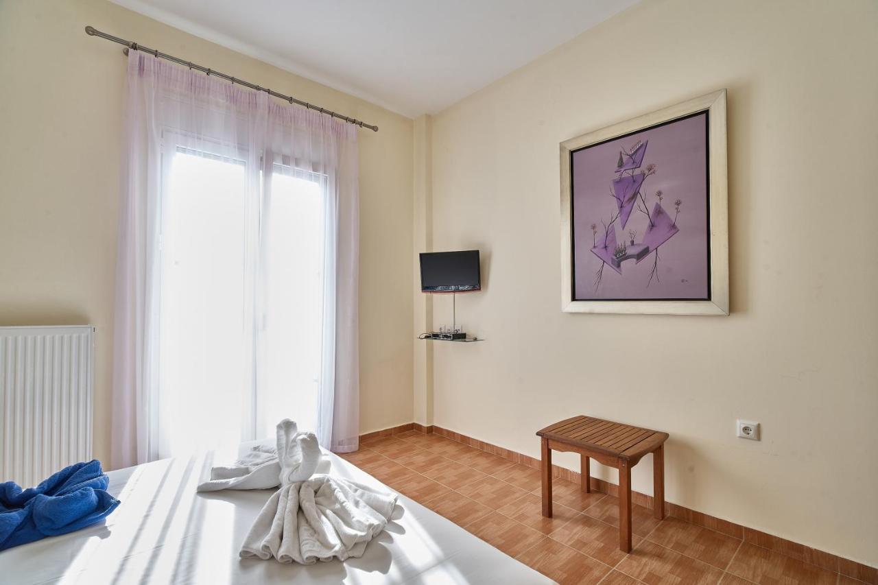 Villa Moma Palio Gerani Exteriör bild